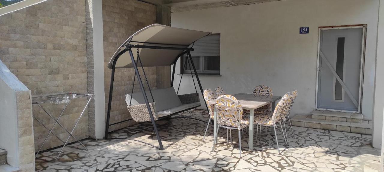 Apartmani Maslina Жуляна Екстер'єр фото